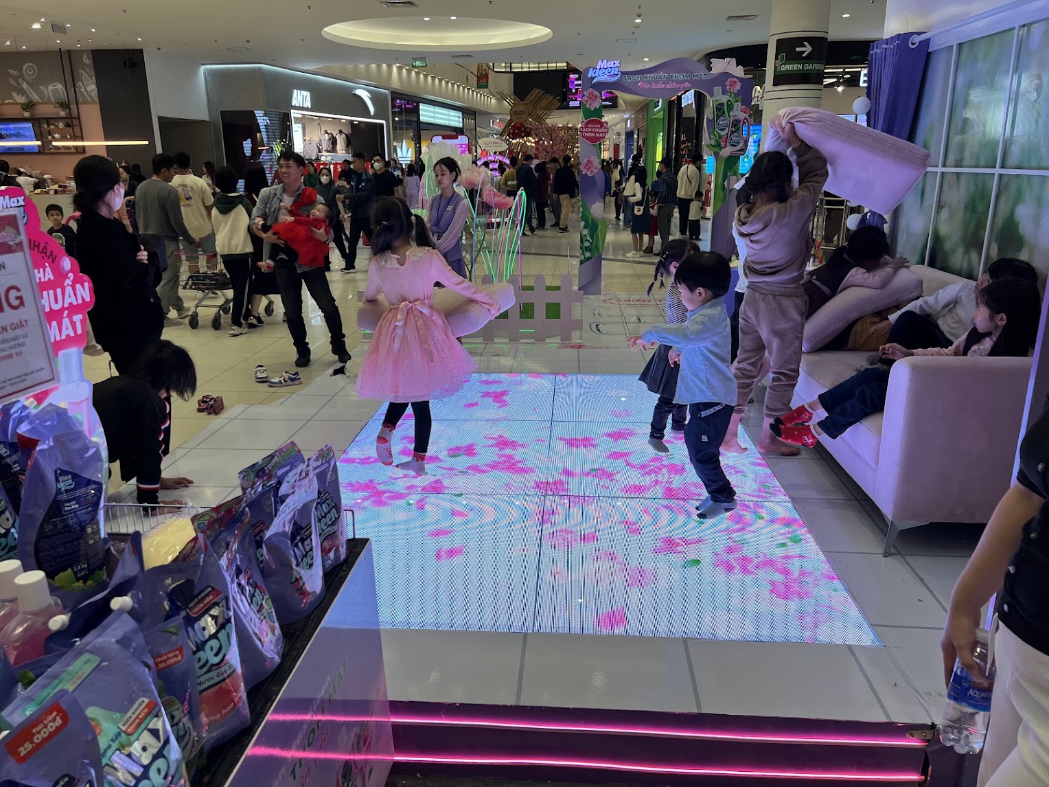 Cho thuê màn hình LED SÀN DANCE FLOOR tại TPHCM 
                        dịch vụ màn hình LED chuyên nghiệp, cho thuê màn hình LED
                        dịch vụ màn hình LED chất lượng cao, cho thuê màn hình LED
            